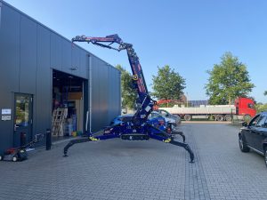 Befard TB7002e minihijskraan geleverd